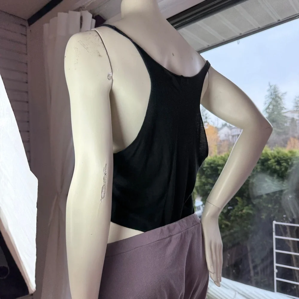 Brandy Melville Black Crop Tank Feather Graphic Grunge Gothcore Cami Boho Y2K OS - Picture 6 of 13